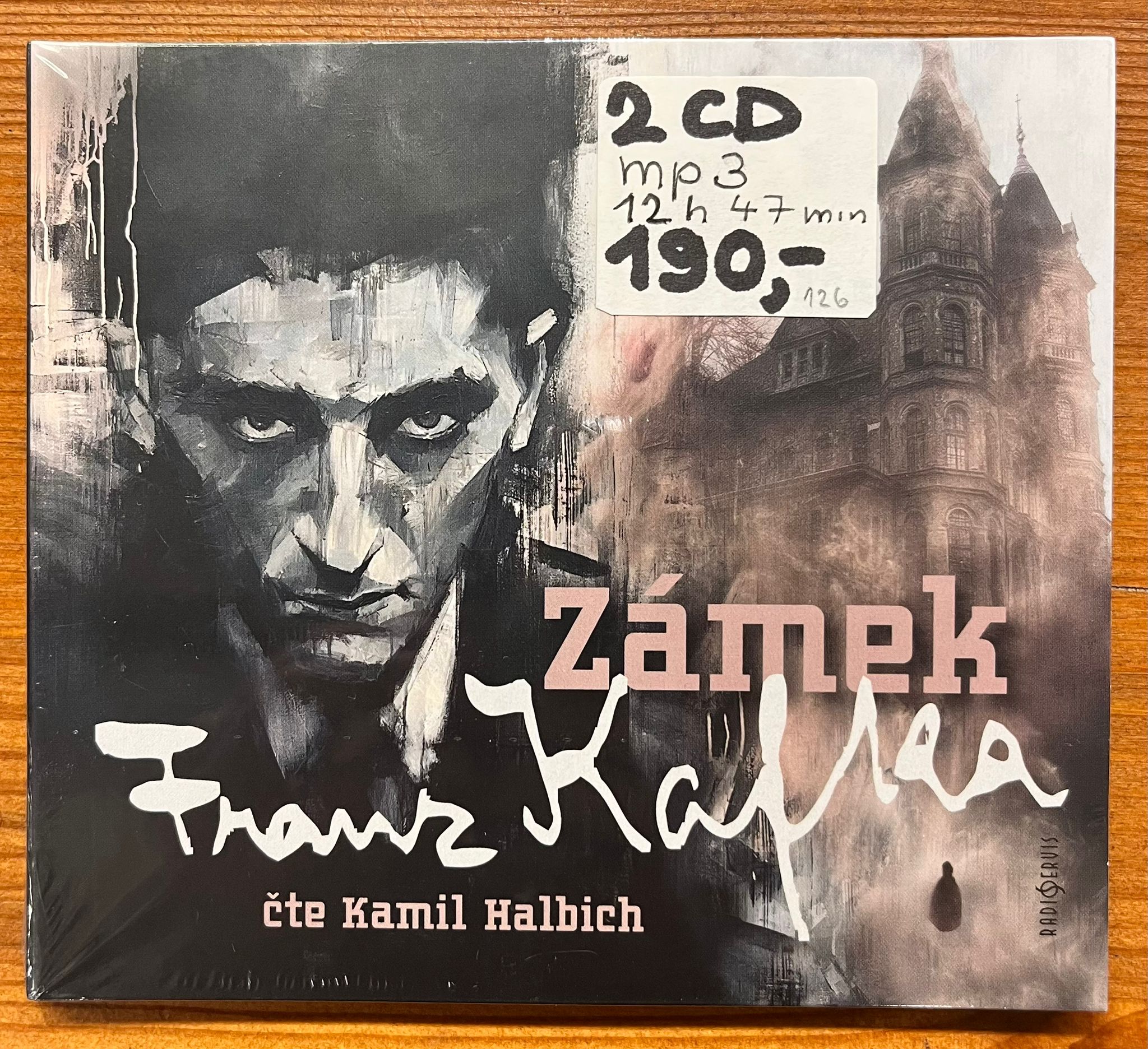 2CD Franz Kafka : Zámek (čte Kamil Halbich)