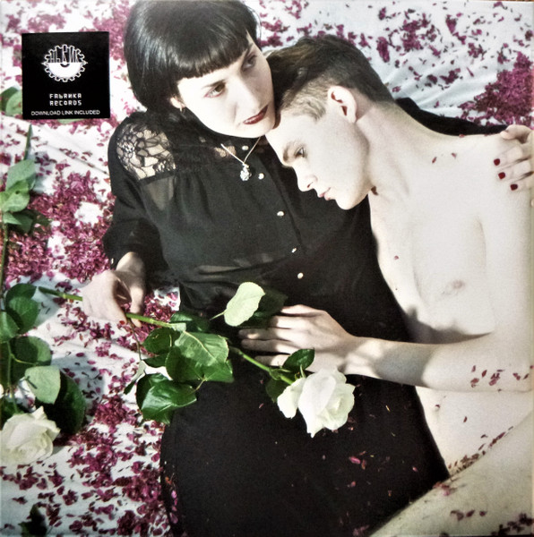 Tomb For Two 